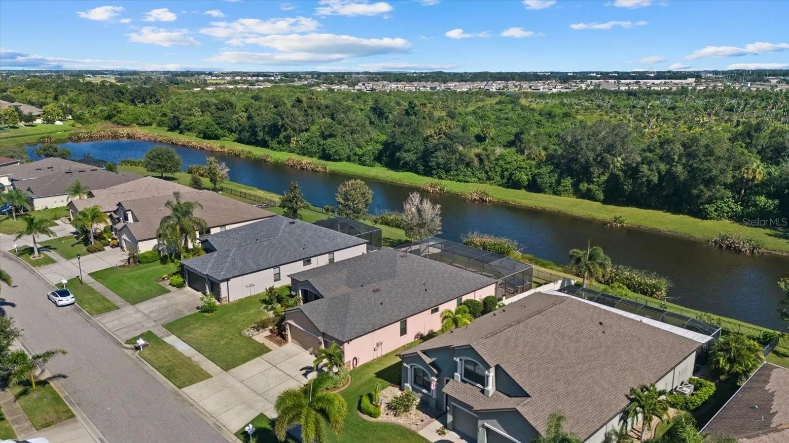 308 STAR SHELL DR
