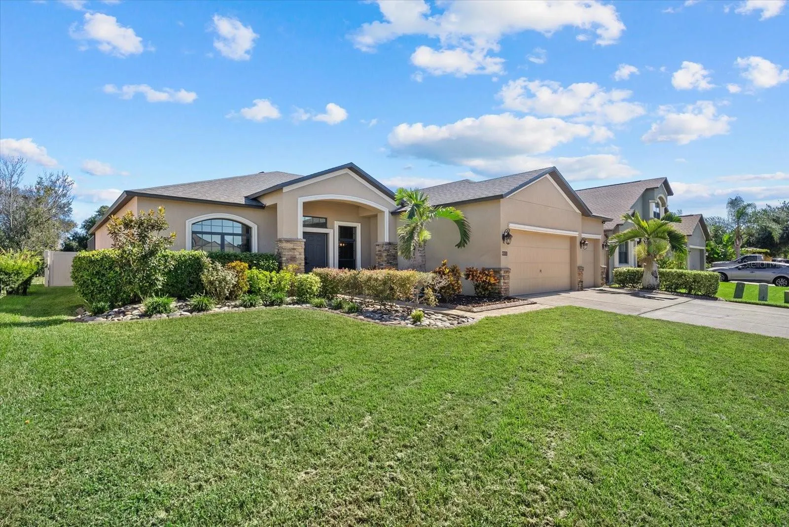 308 STAR SHELL DR