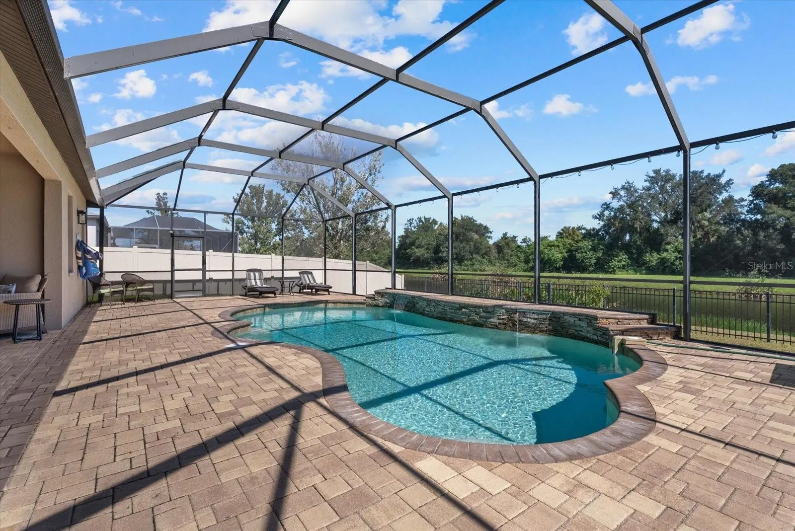 308 STAR SHELL DR