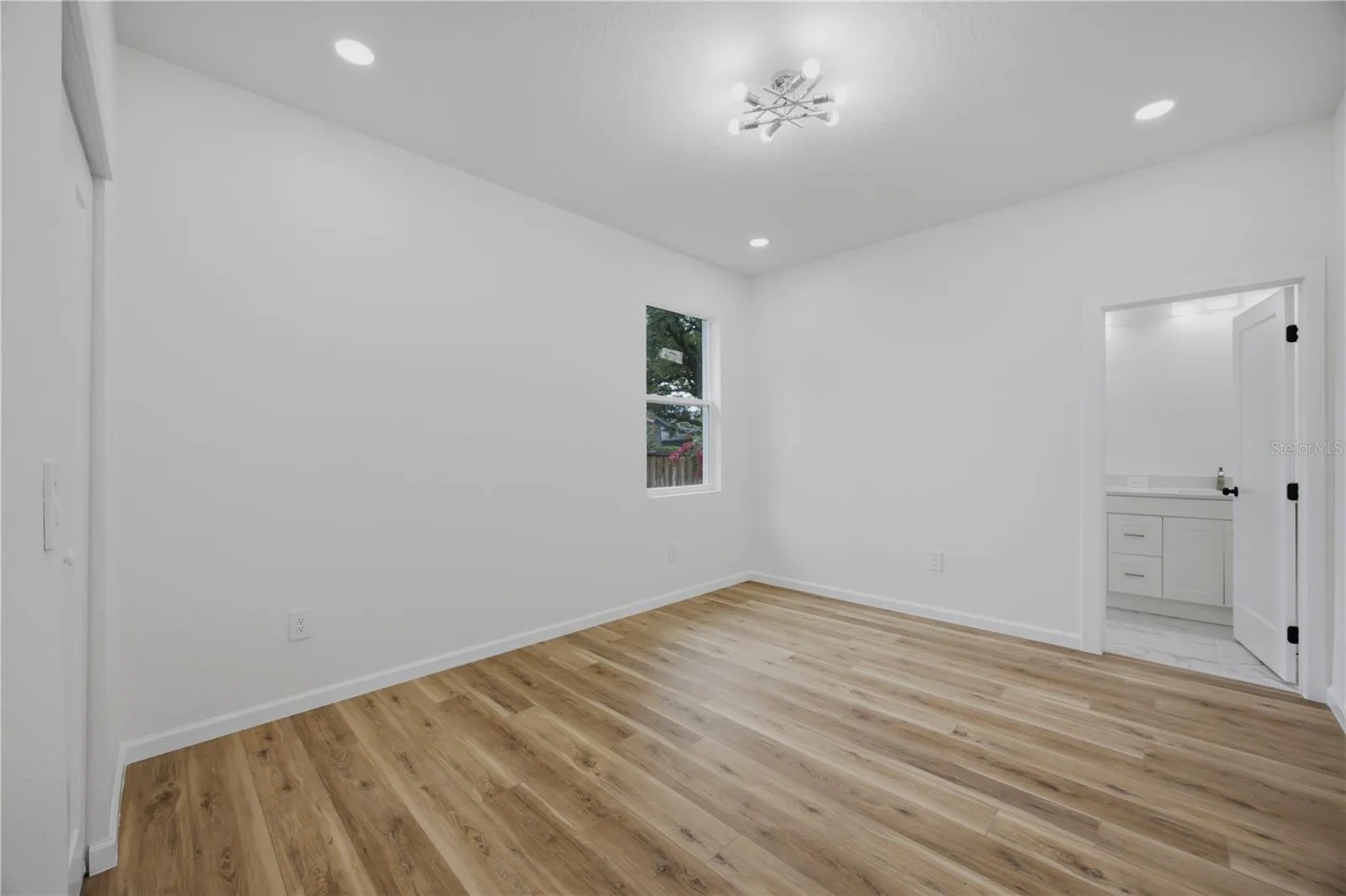 3109 E 22ND AVE