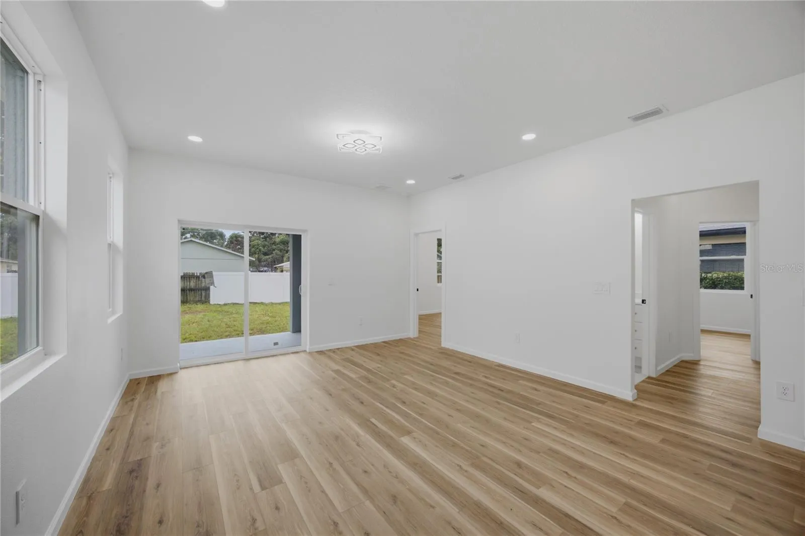 3109 E 22ND AVE