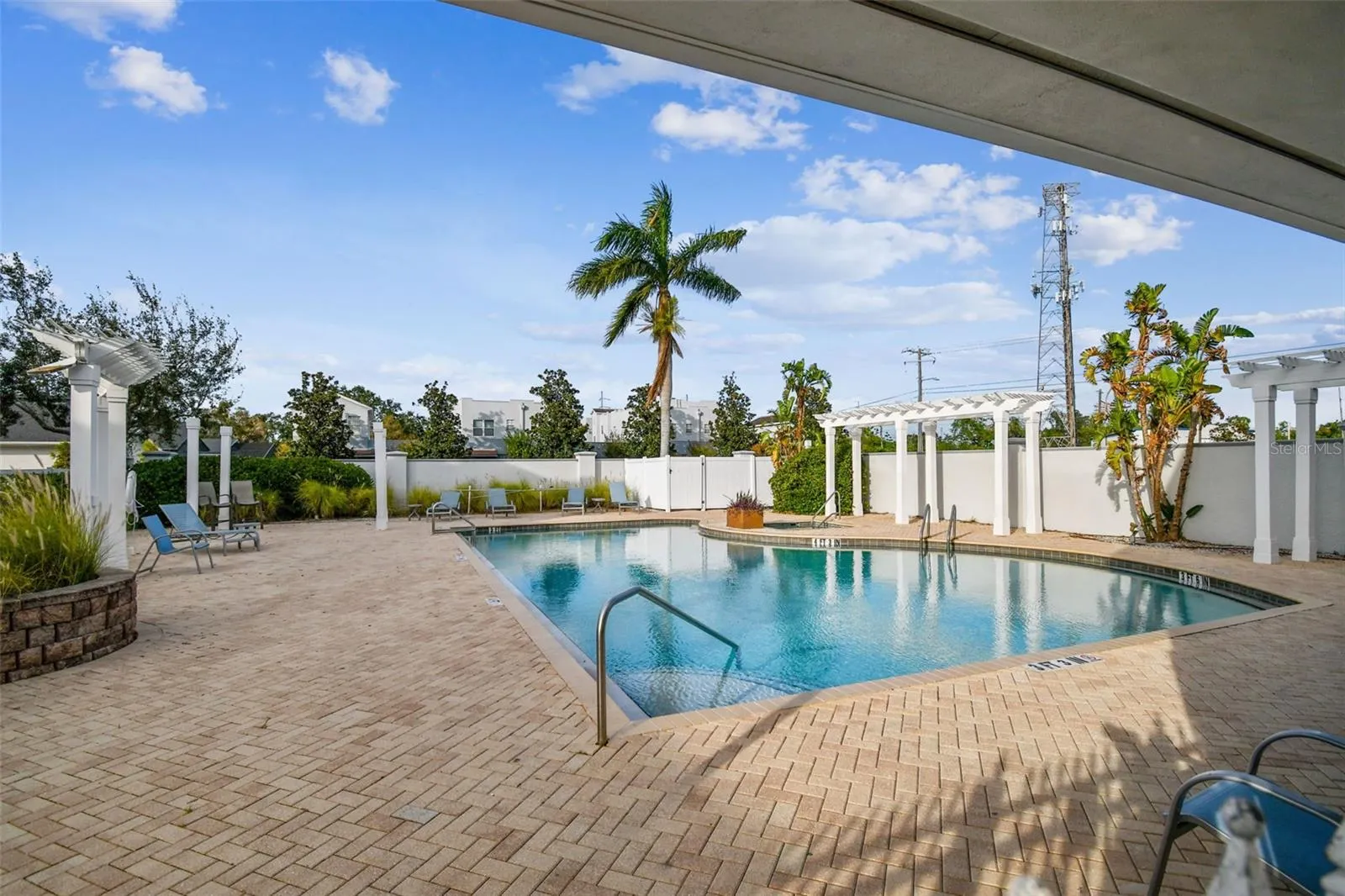 4719 LEGACY PARK DR