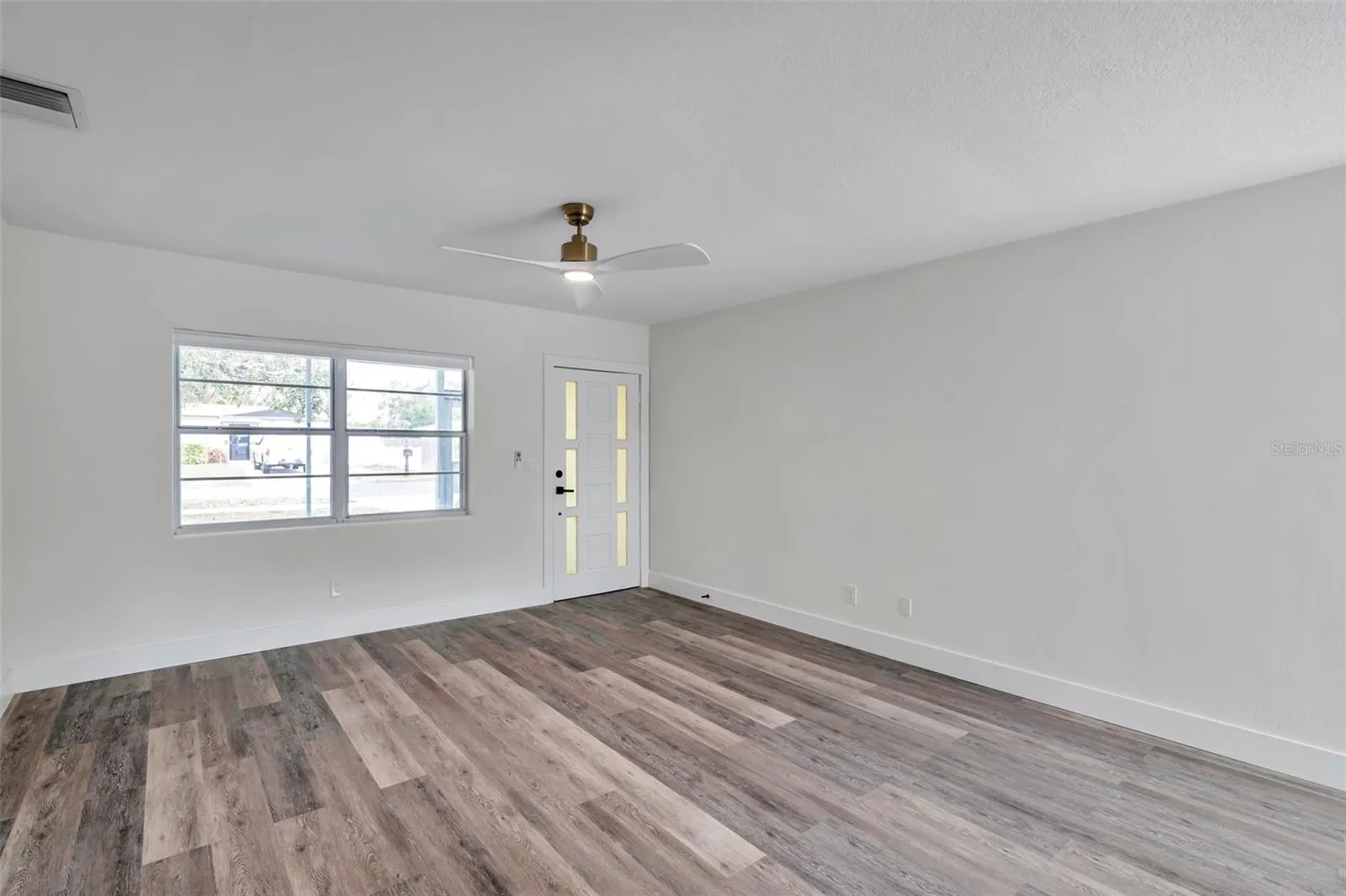 2238 13TH AVE SW