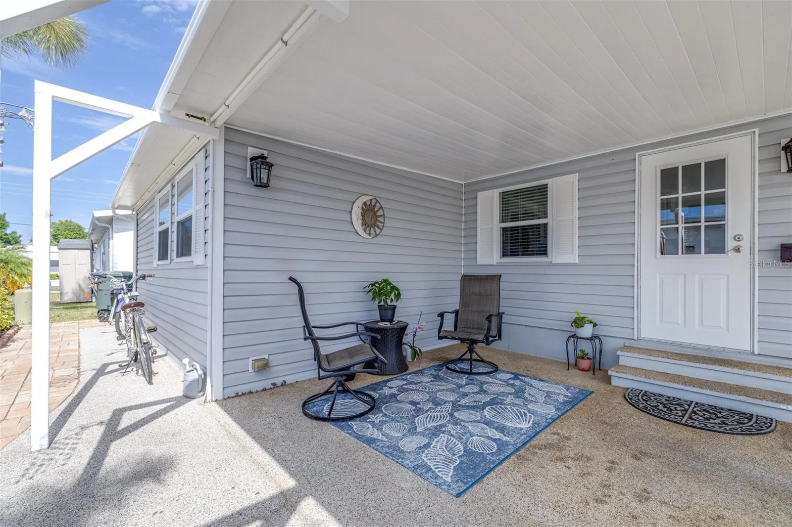 2712 17TH STREET LN W