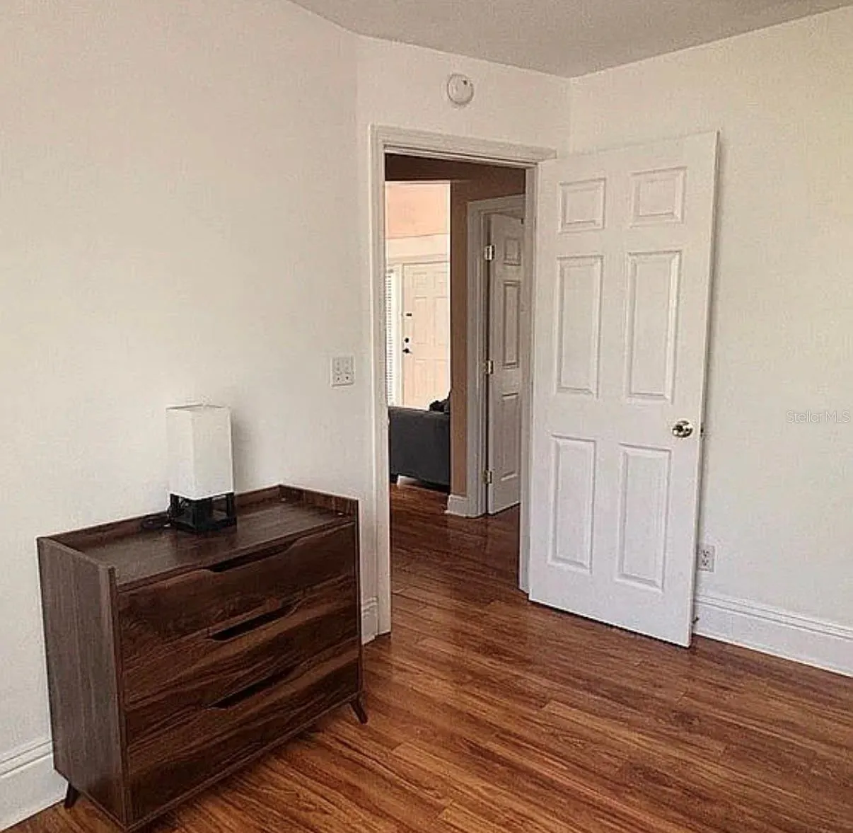 406 SEMINOLE LAKE BLVD