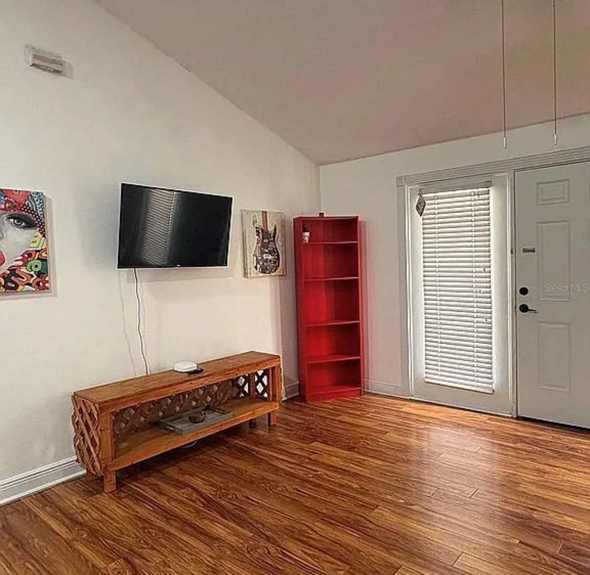406 SEMINOLE LAKE BLVD