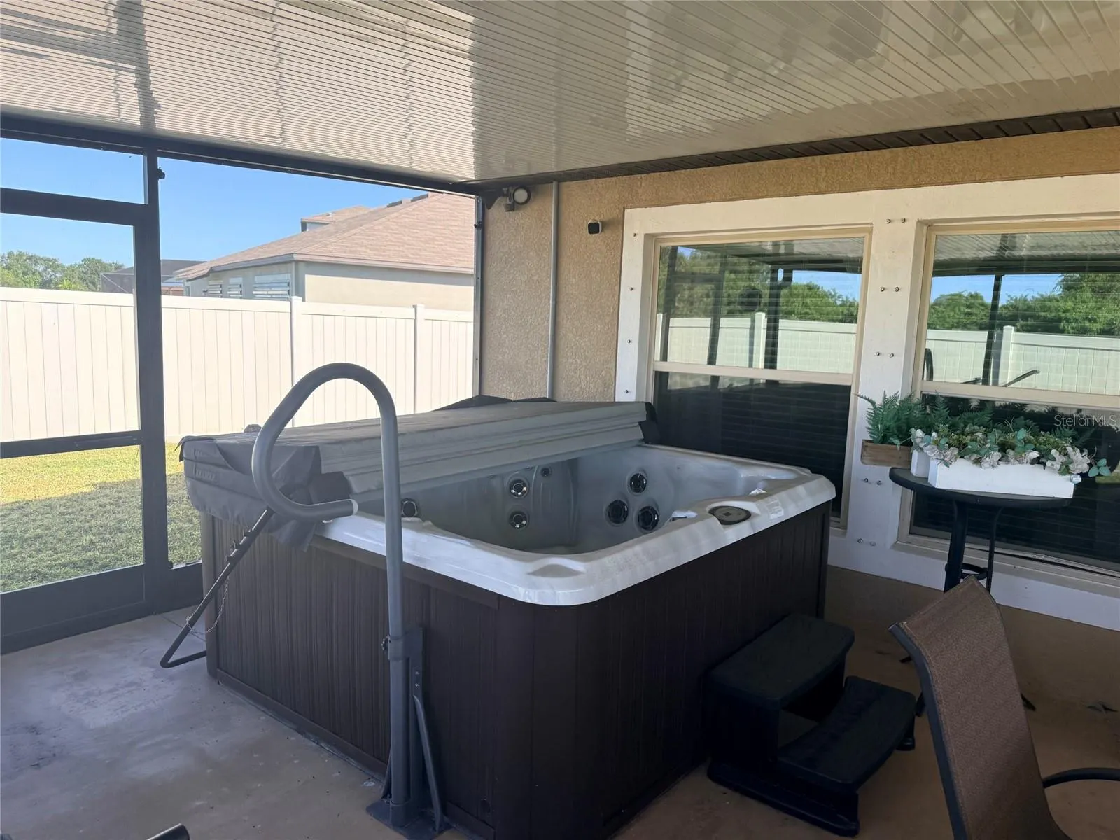 5457 LESLIE CANYON DR