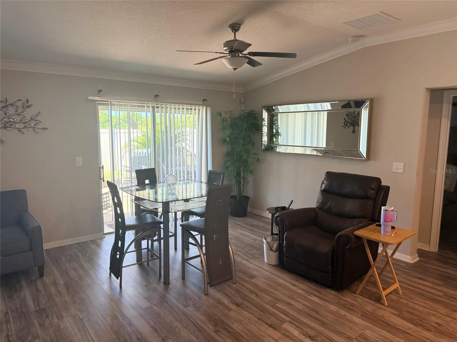 5457 LESLIE CANYON DR