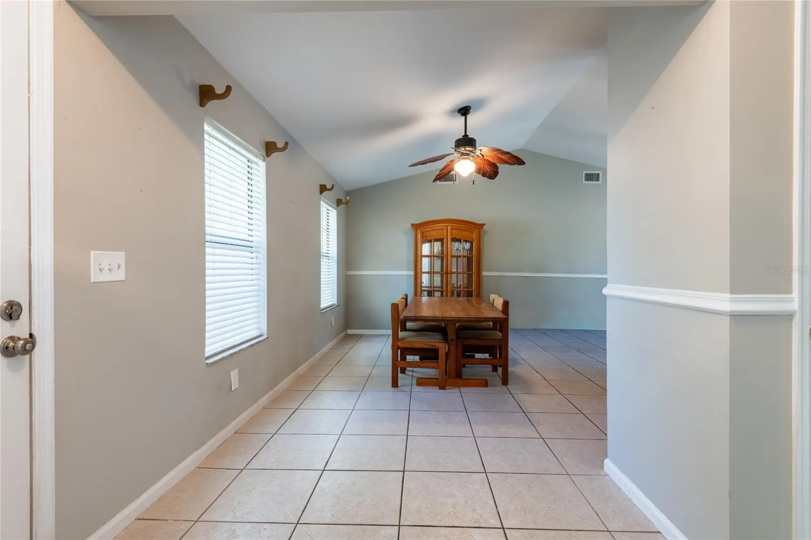 2305 FORREST CREST CIR
