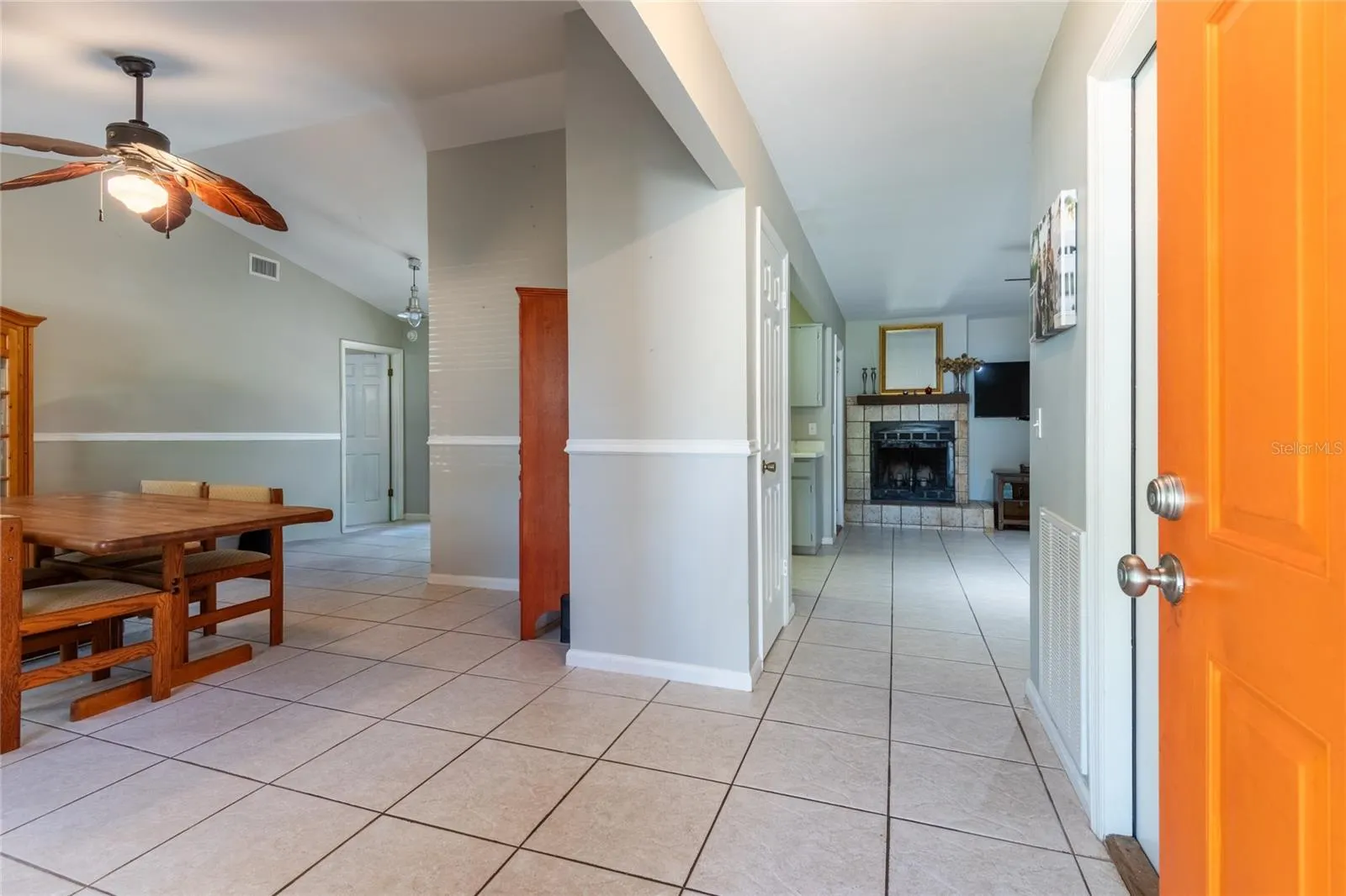 2305 FORREST CREST CIR