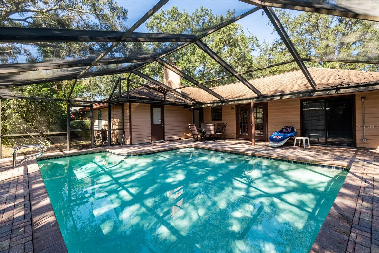 2305 FORREST CREST CIR