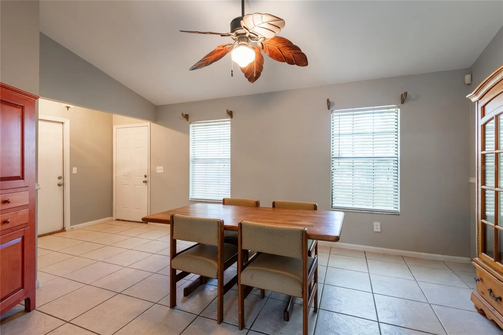 2305 FORREST CREST CIR