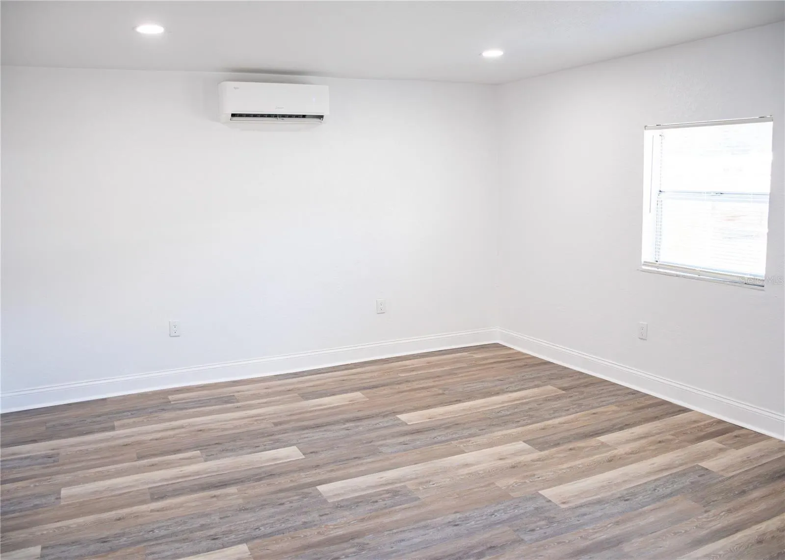 3414 CARIOCA CT