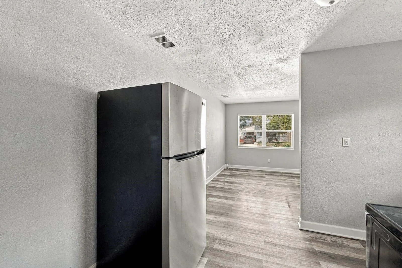 2834 FREEMONT TER S