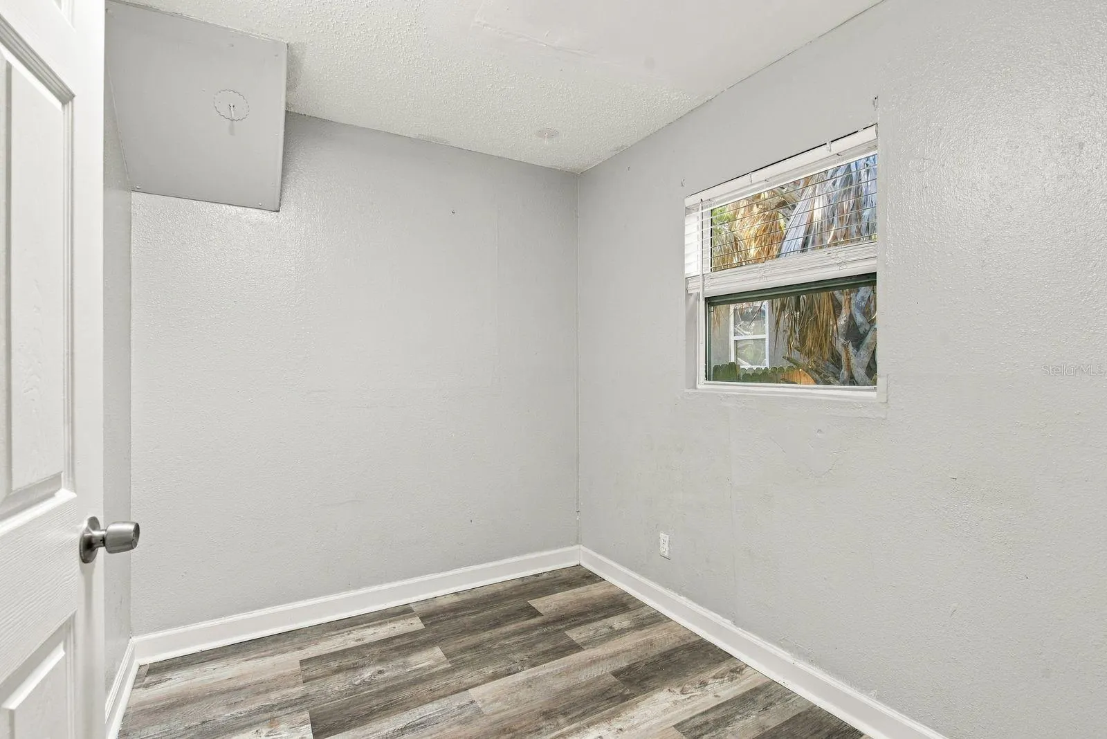 2834 FREEMONT TER S