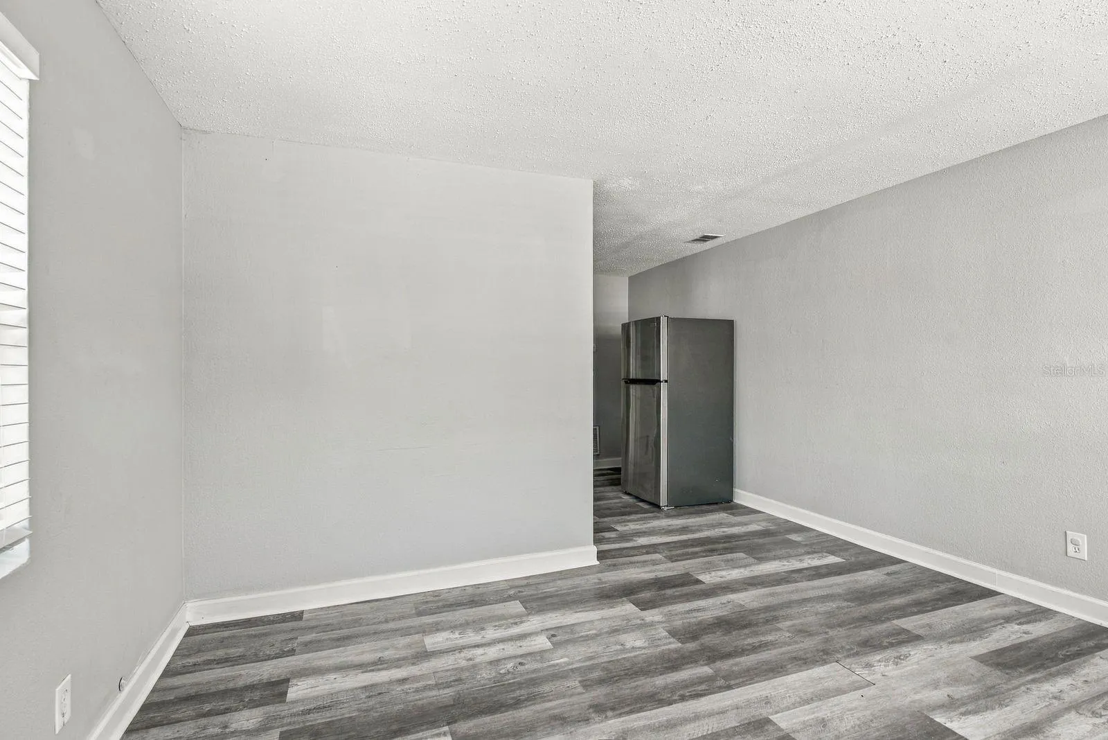 2834 FREEMONT TER S