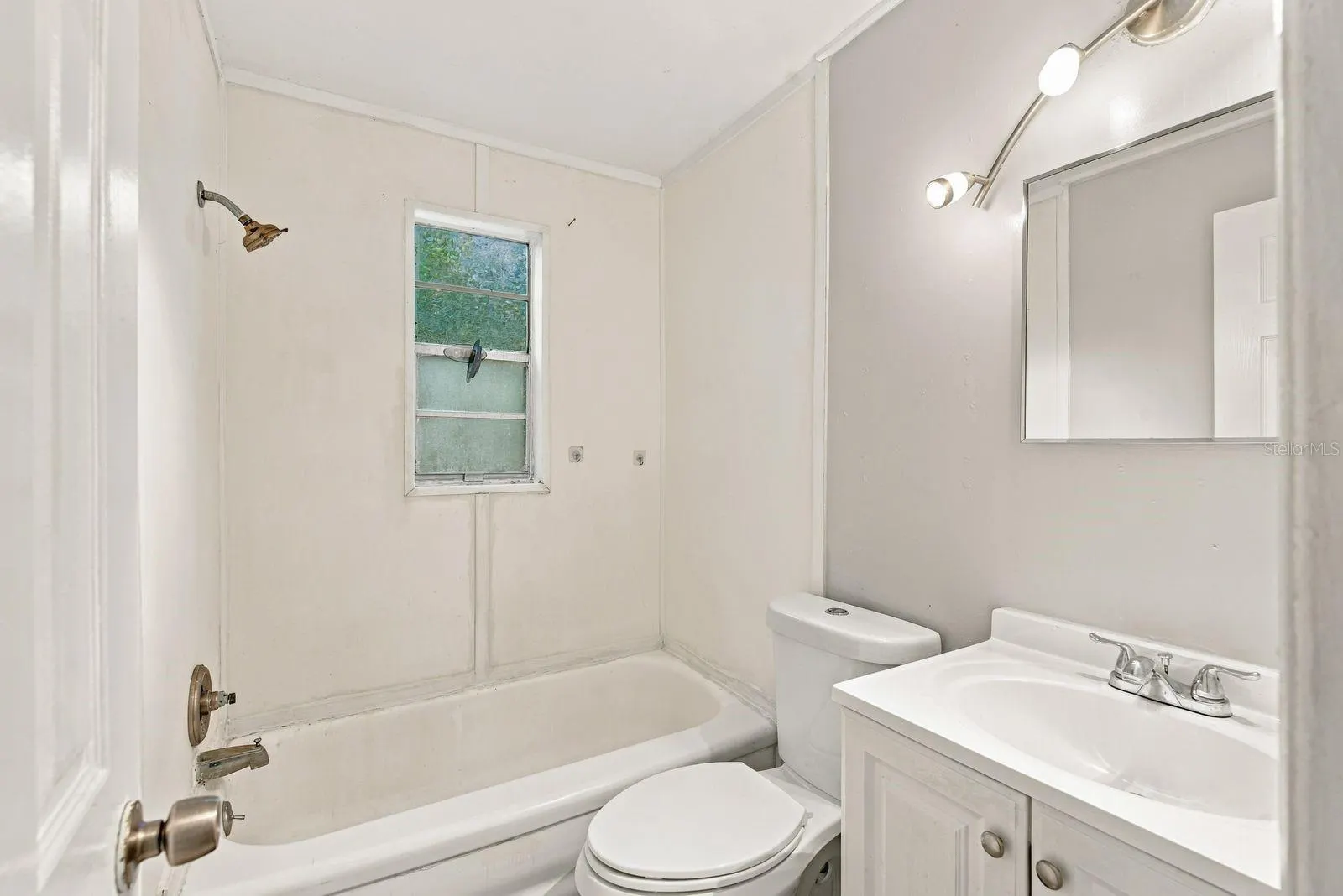 2834 FREEMONT TER S