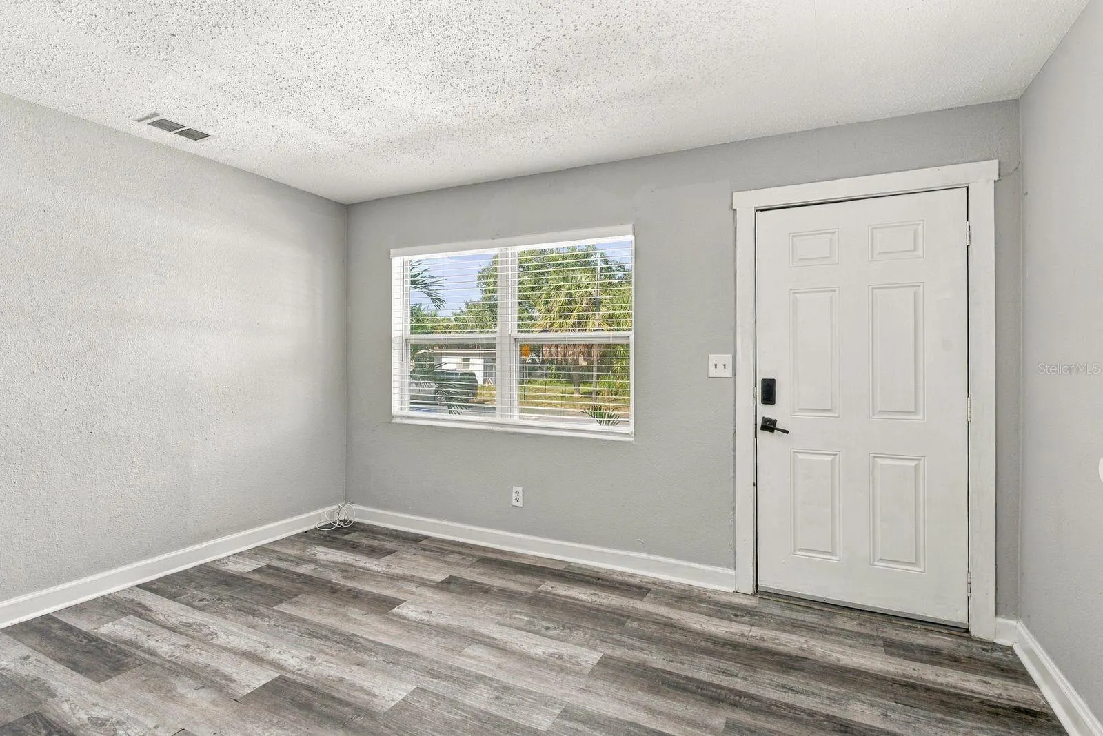 2834 FREEMONT TER S