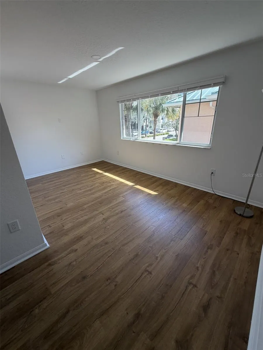 648 COHEN WAY