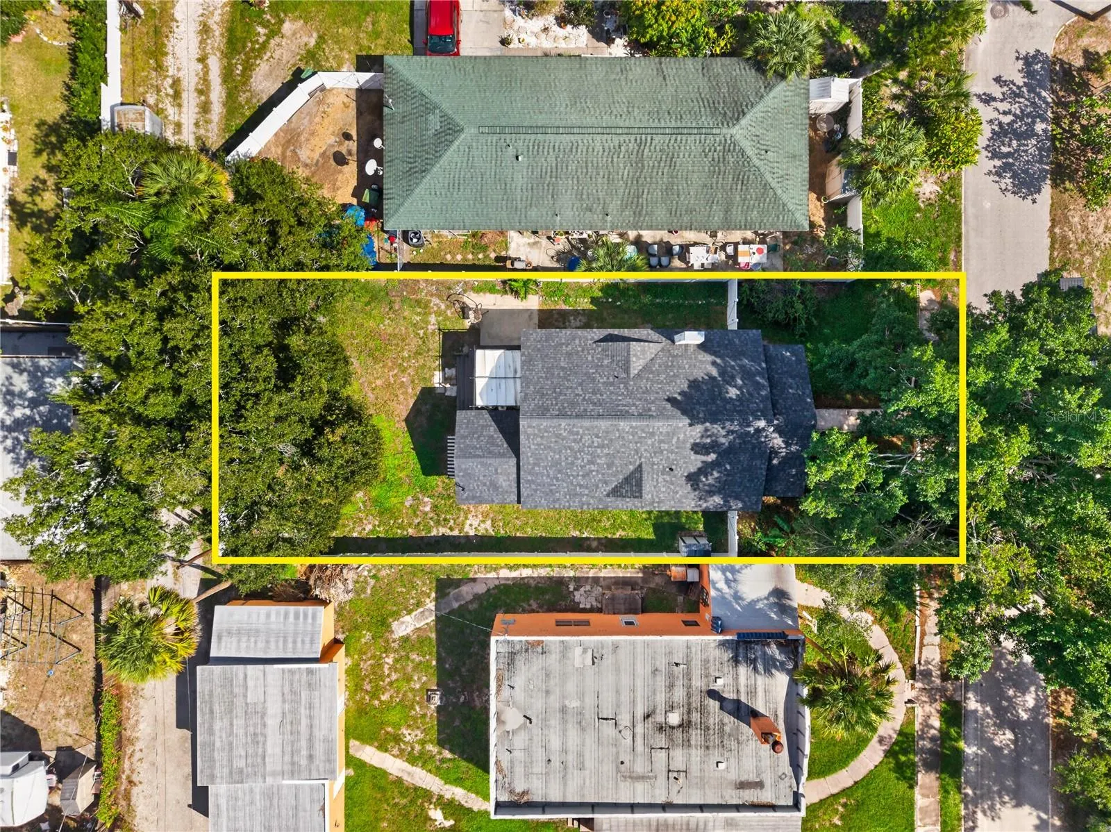 2106 8TH AVE W