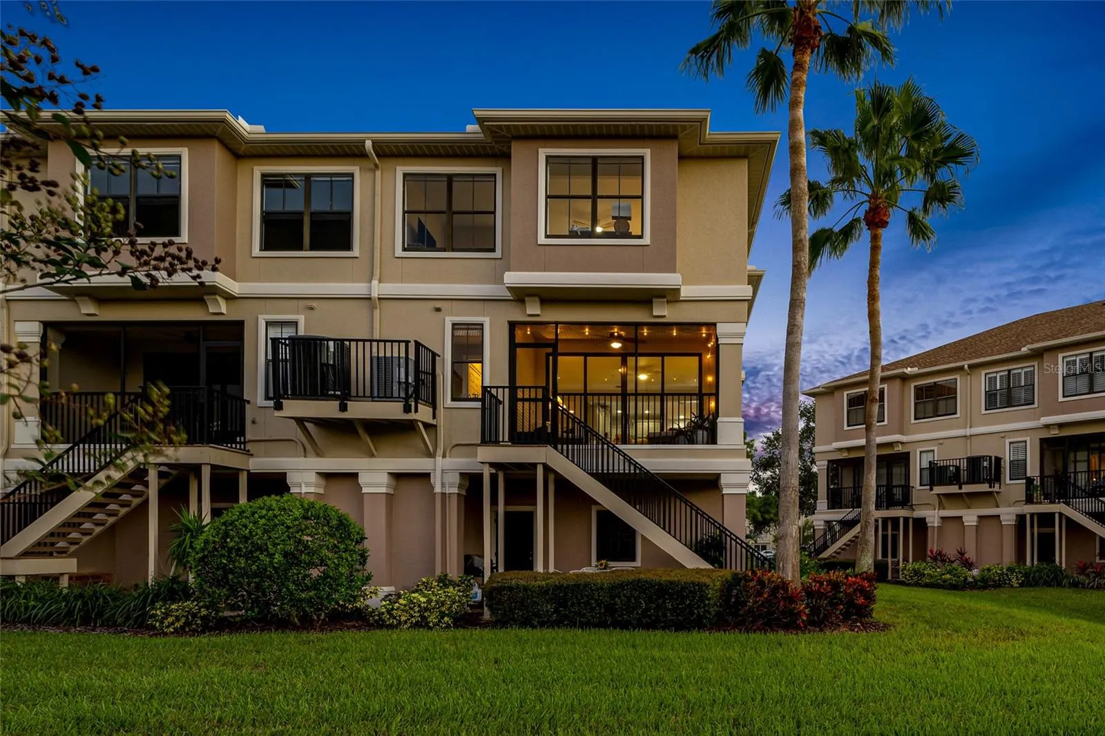 580 BELLA LOOP