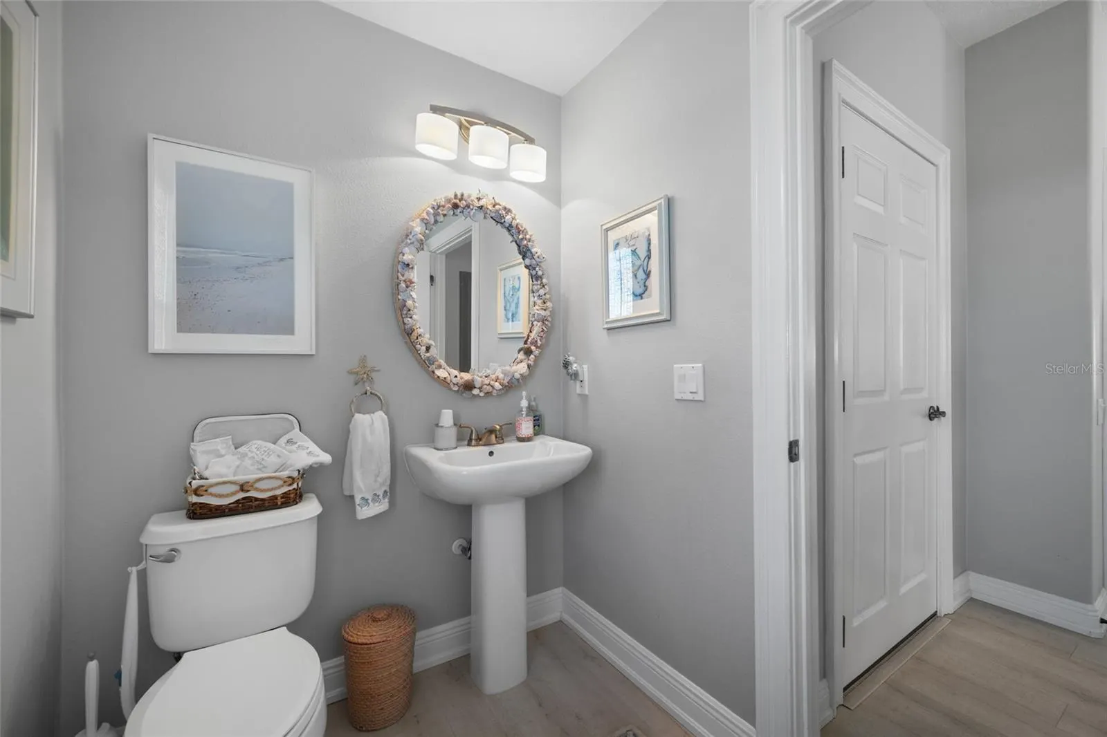 580 BELLA LOOP