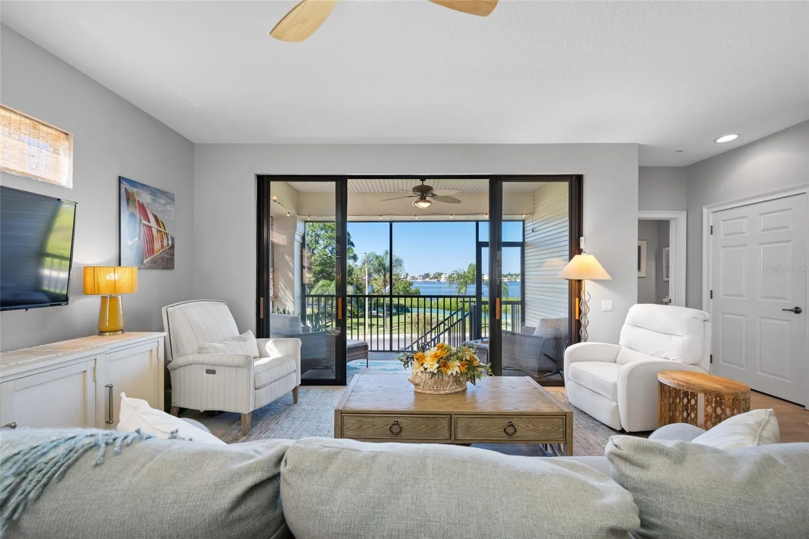 580 BELLA LOOP