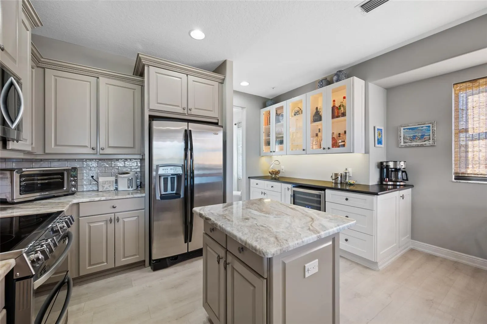 580 BELLA LOOP