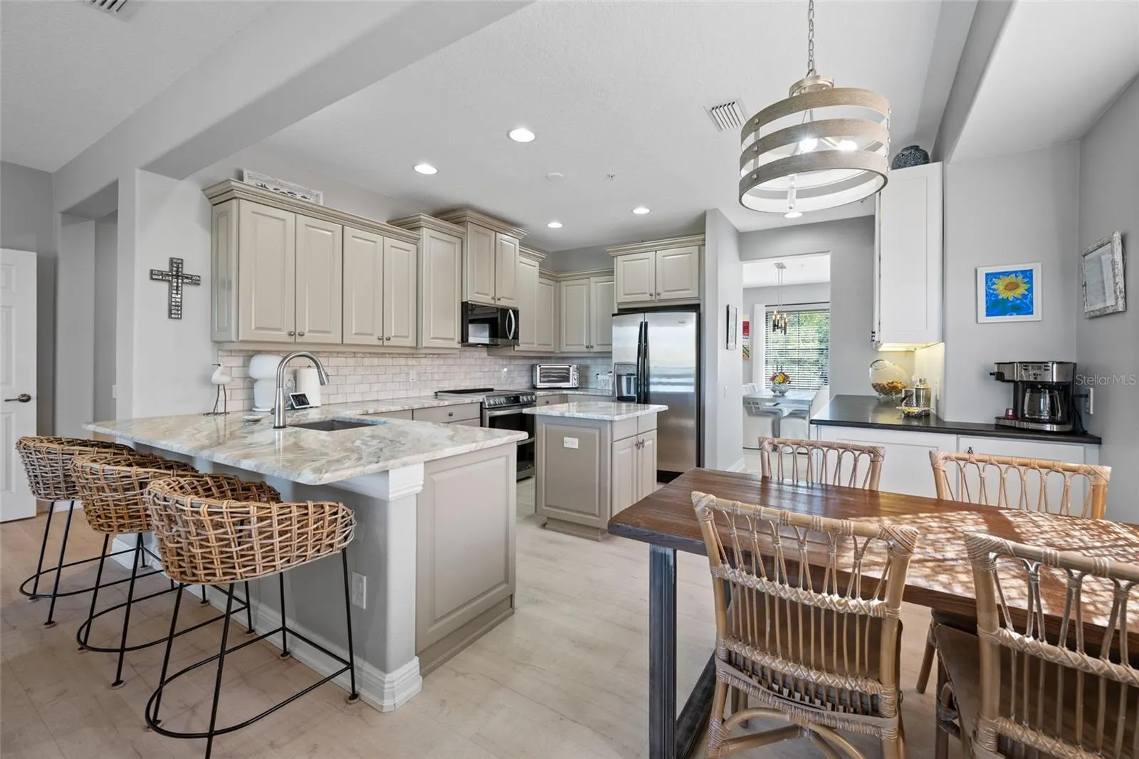 580 BELLA LOOP