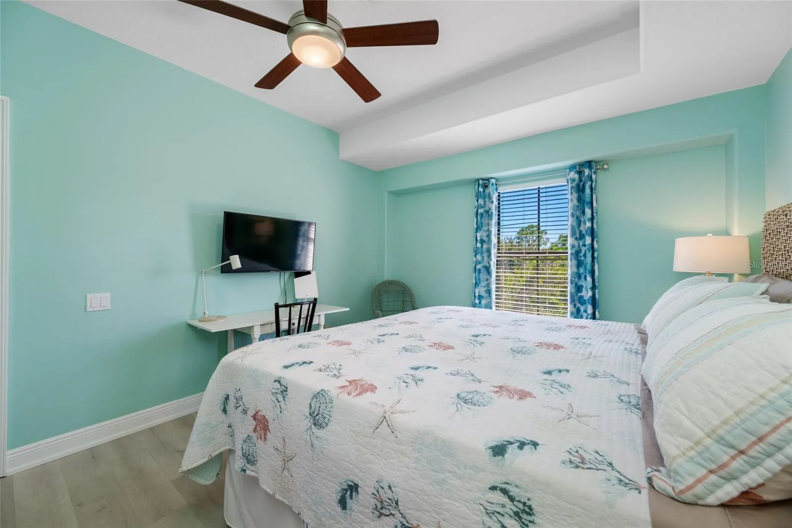 580 BELLA LOOP