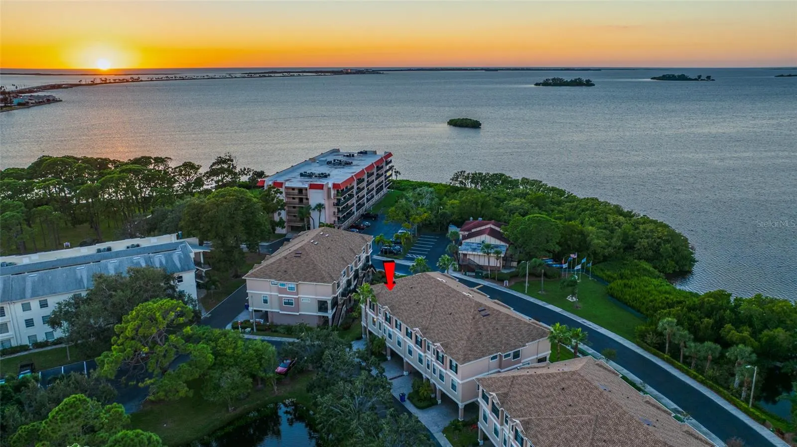 580 BELLA LOOP