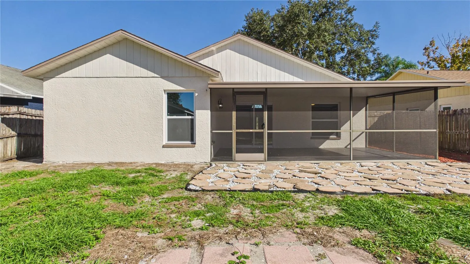 11108 WINDPOINT DR