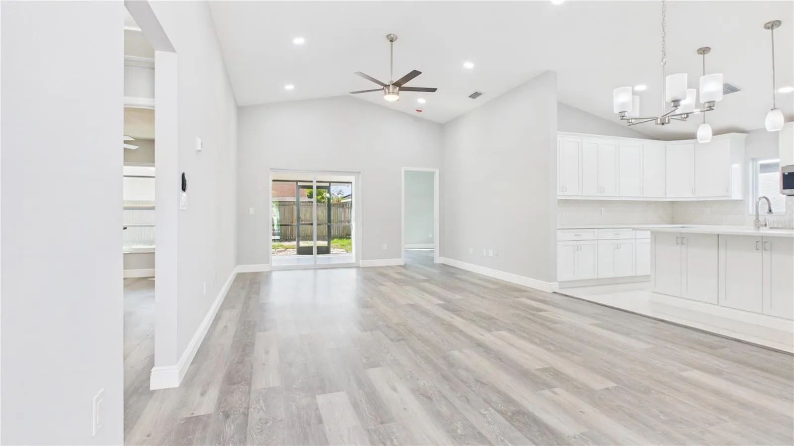 11108 WINDPOINT DR