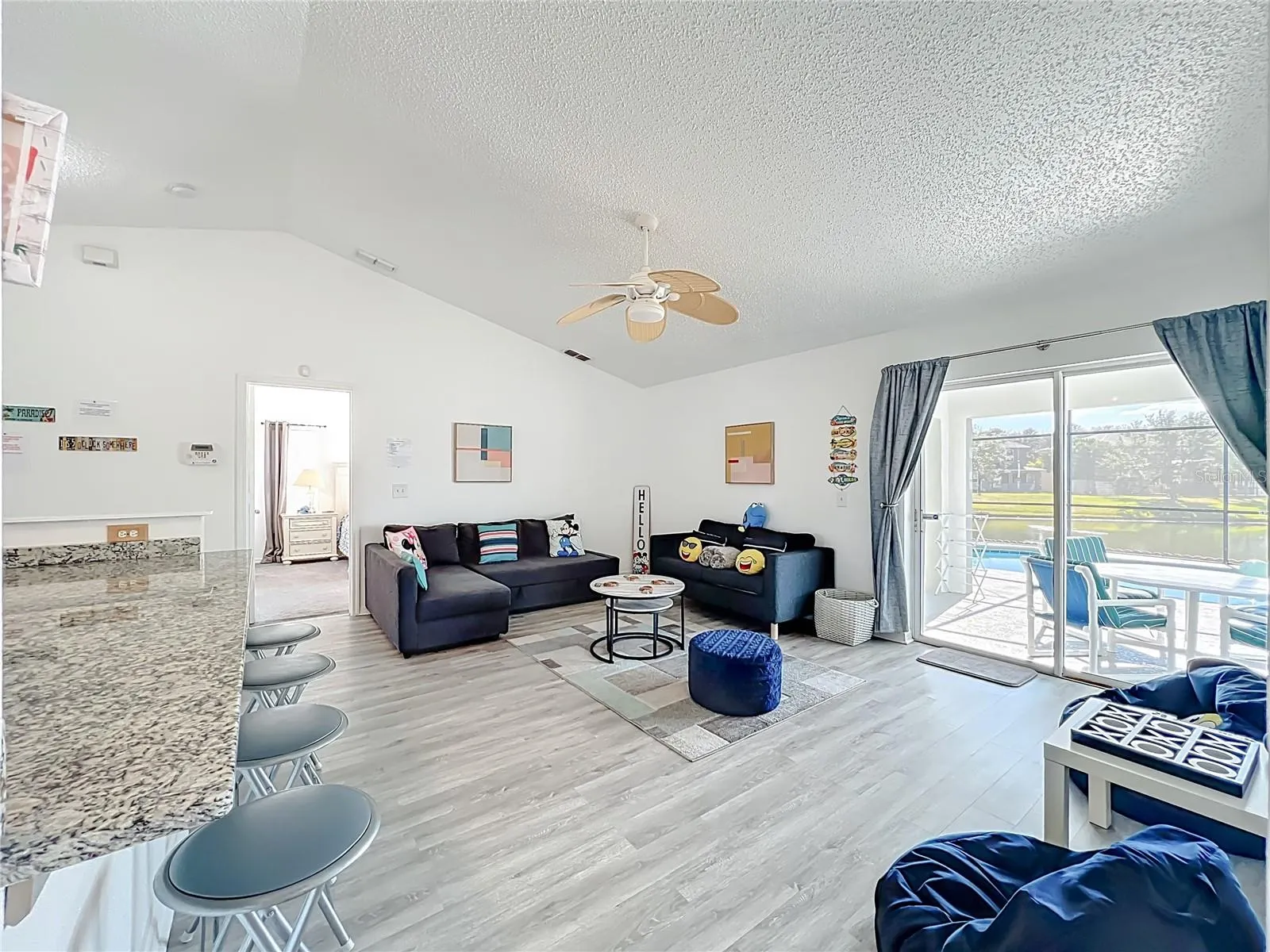 2431 PEACE CIR