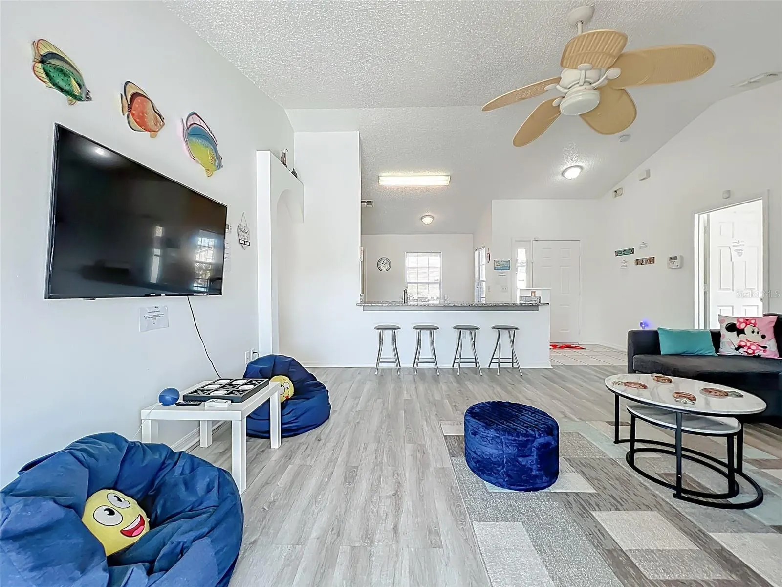 2431 PEACE CIR