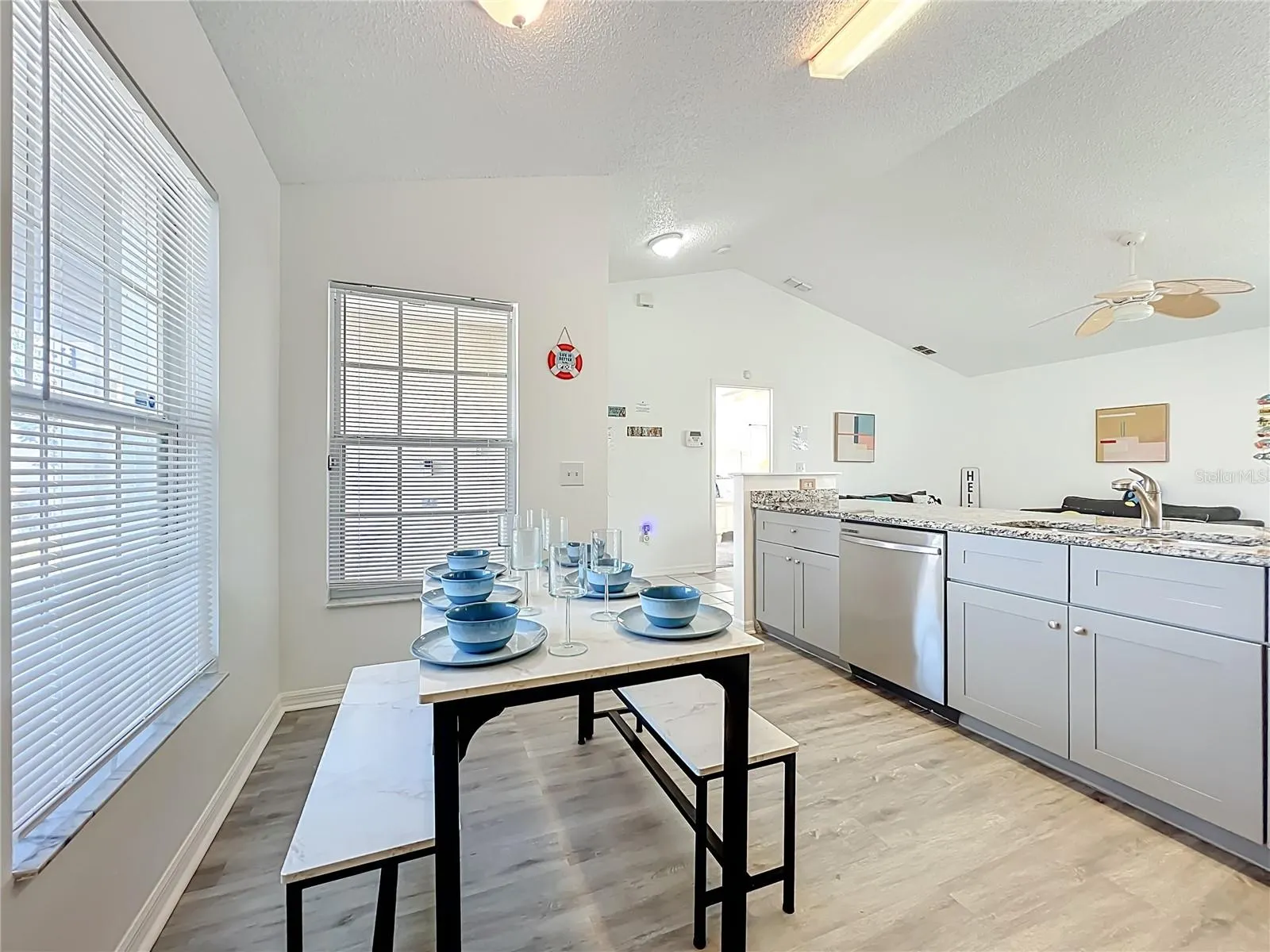 2431 PEACE CIR