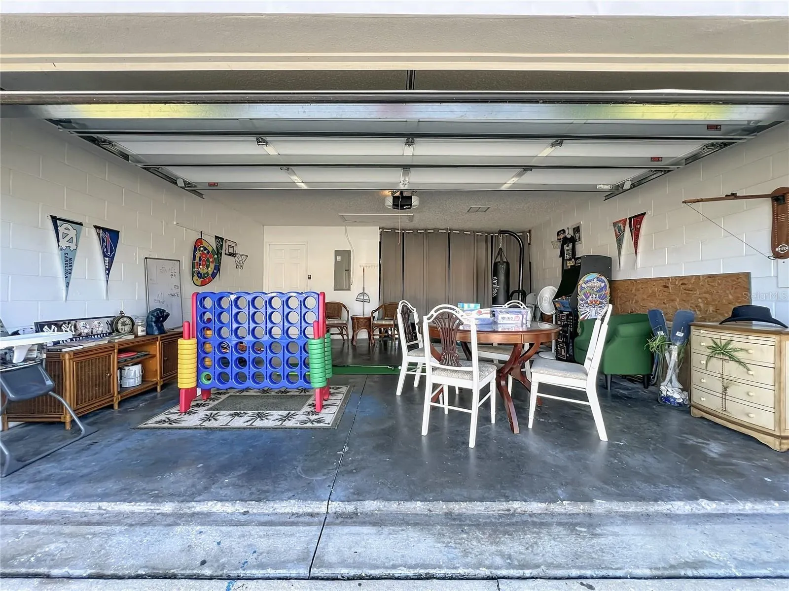 2431 PEACE CIR