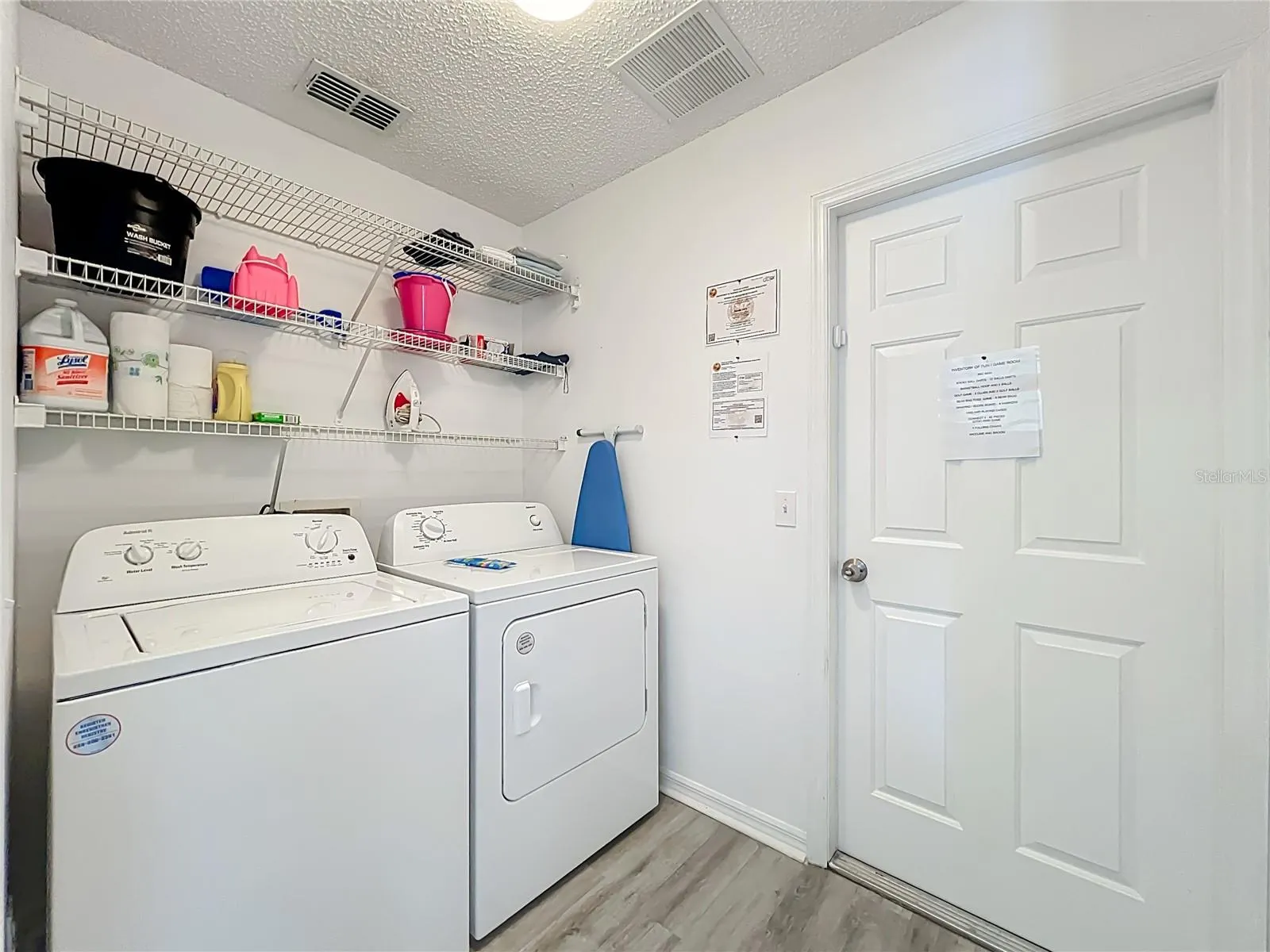 2431 PEACE CIR