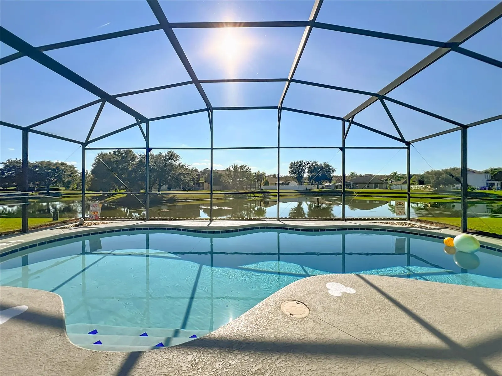 2431 PEACE CIR