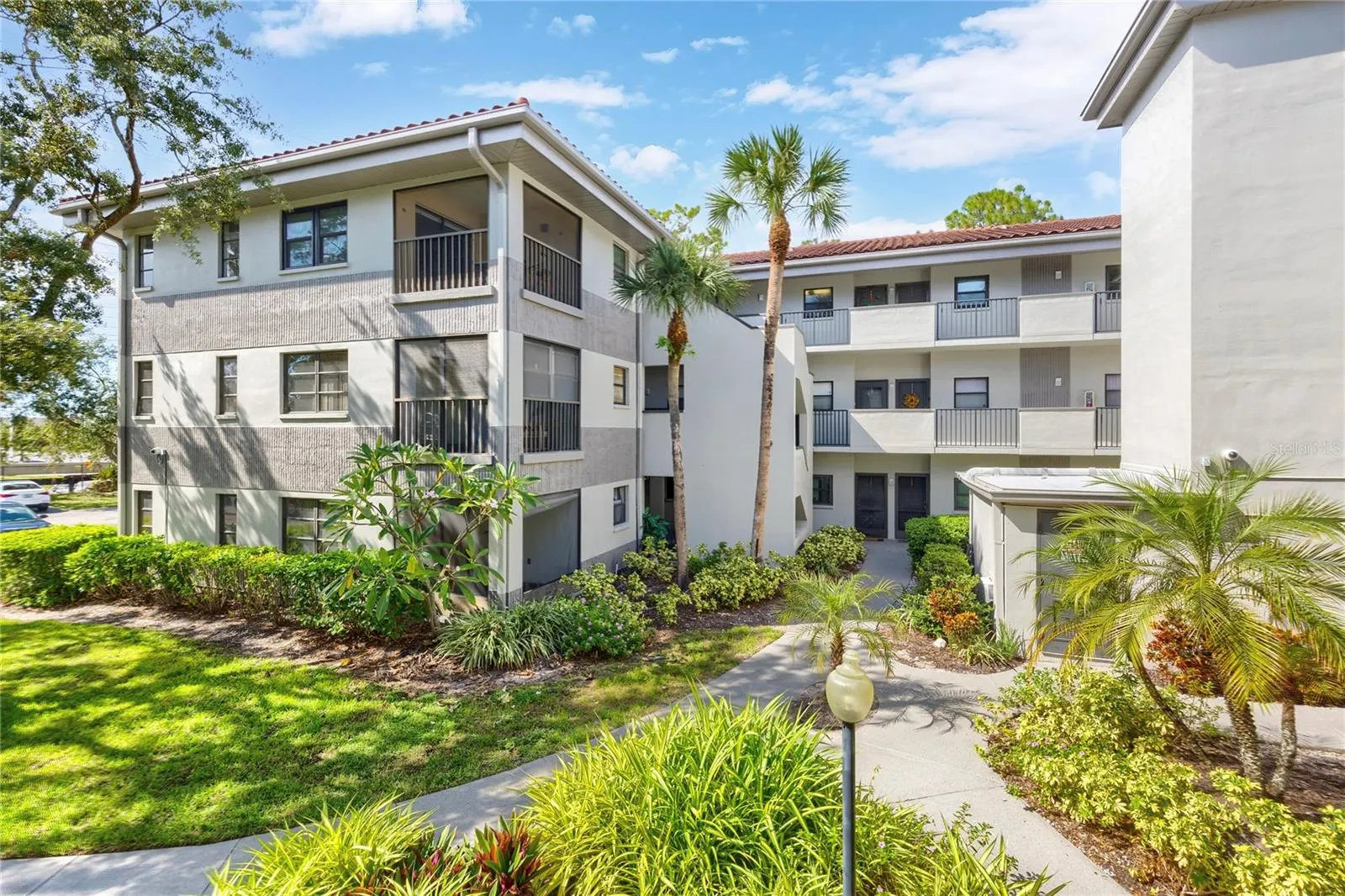 2650 COUNTRYSIDE BLVD #B302 #B302