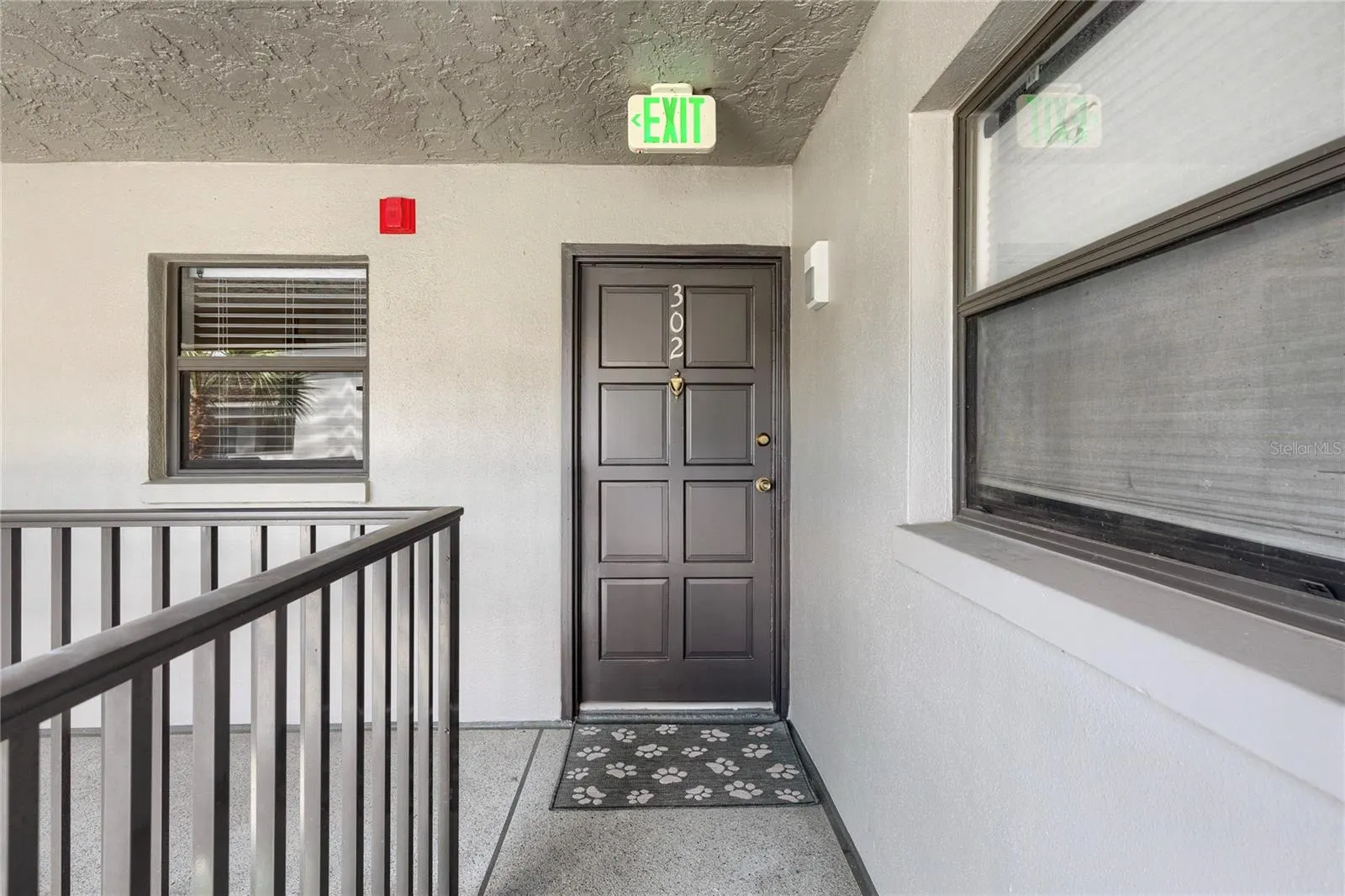 2650 COUNTRYSIDE BLVD #B302 #B302