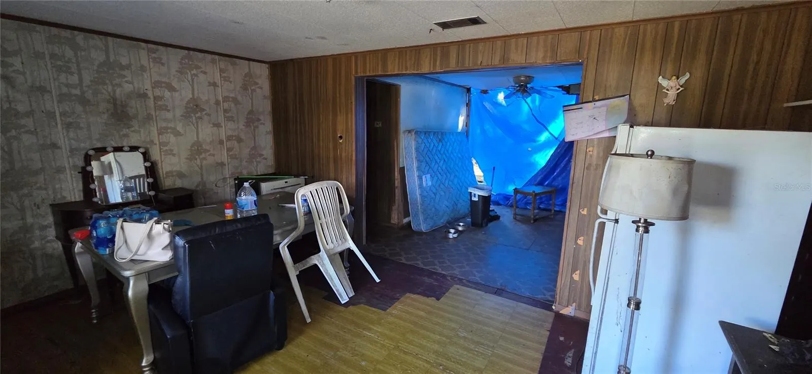 1441 CROSSVIEW ST