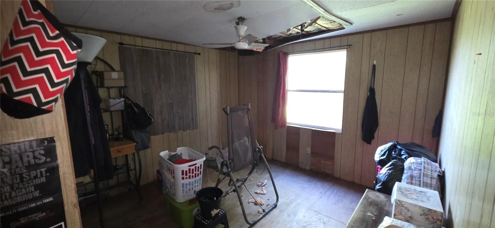 1441 CROSSVIEW ST