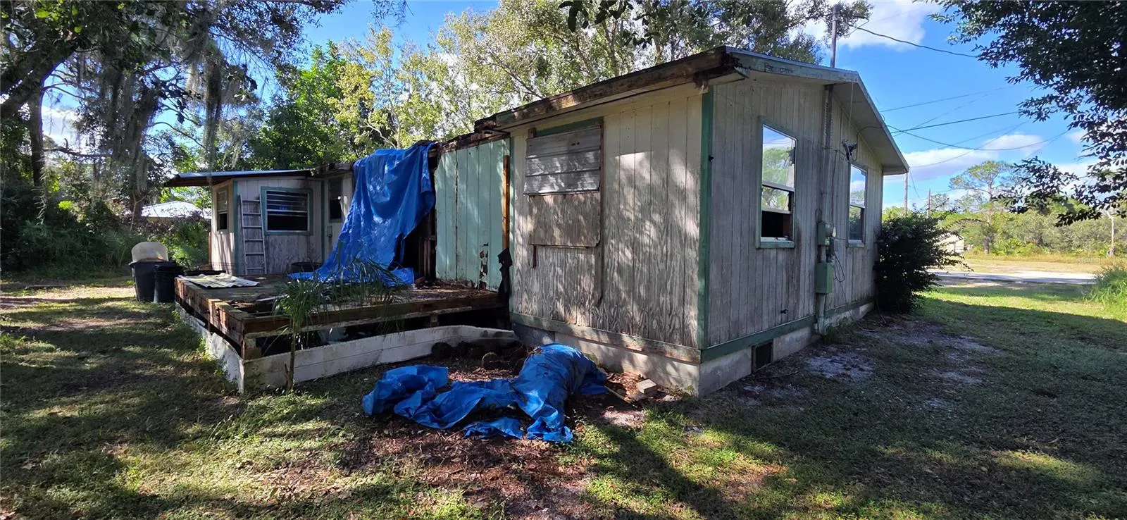 1441 CROSSVIEW ST