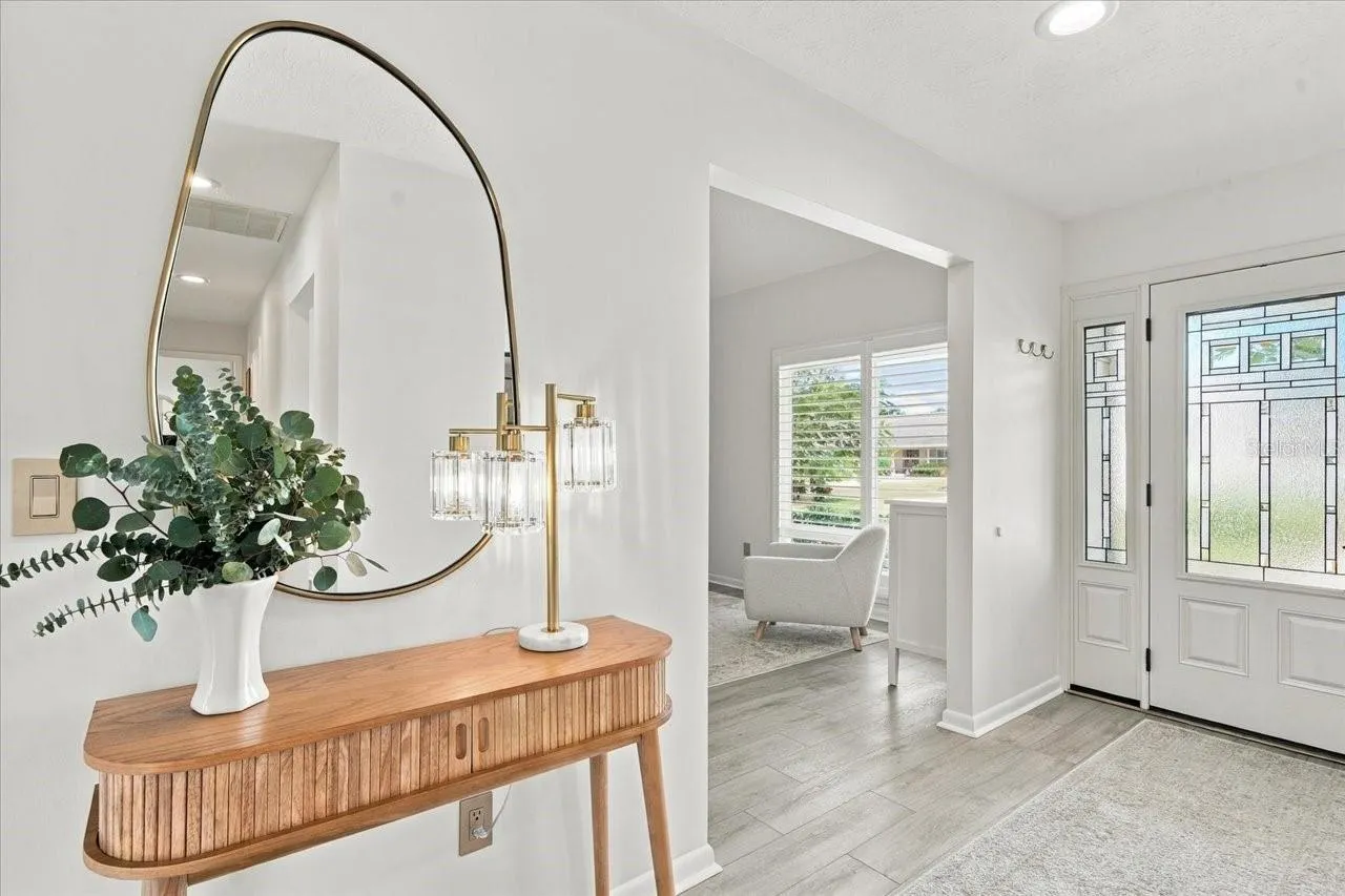 13810 LAKE VILLAGE PL