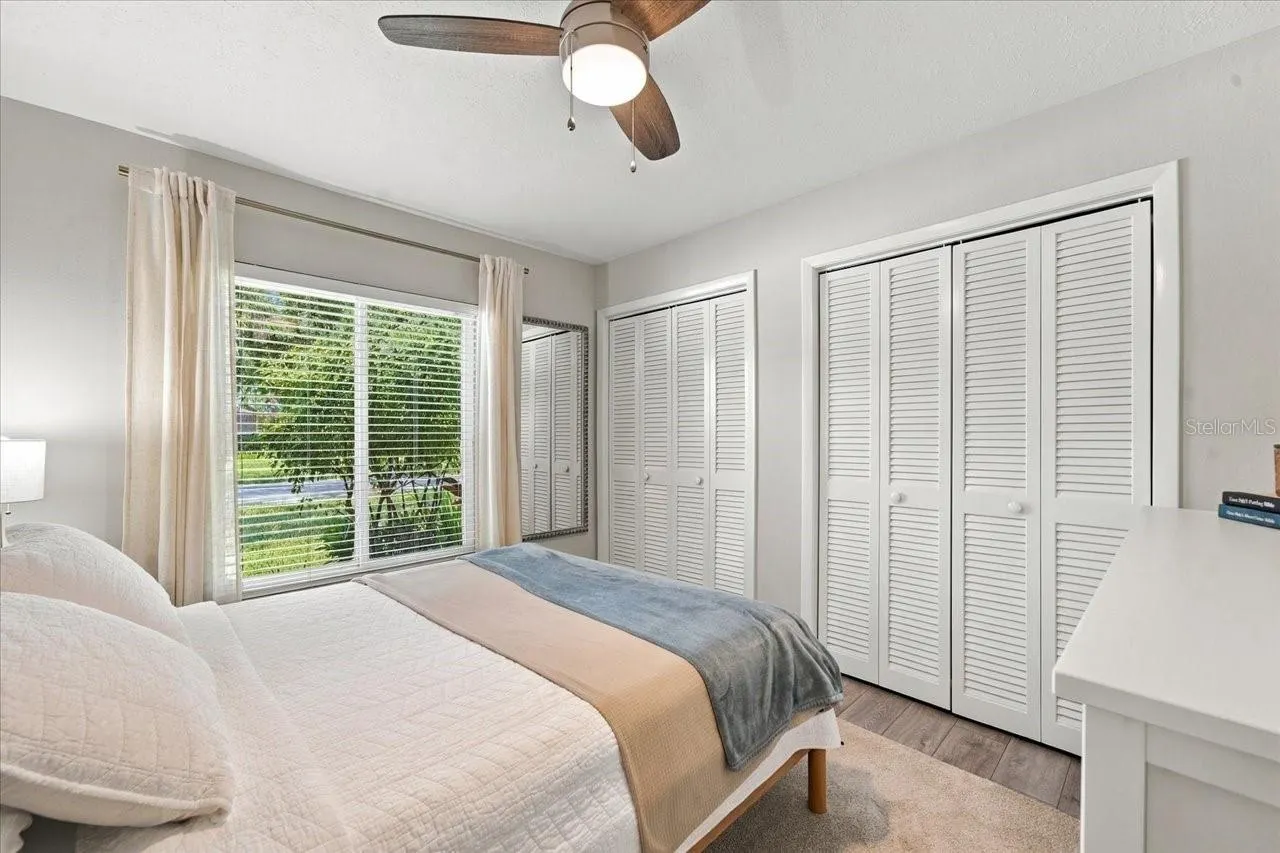 13810 LAKE VILLAGE PL