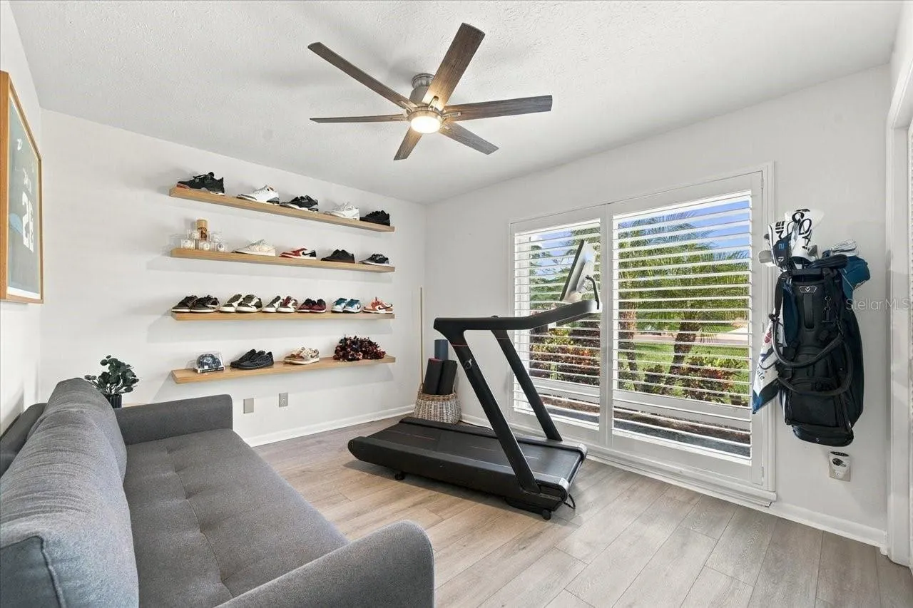 13810 LAKE VILLAGE PL