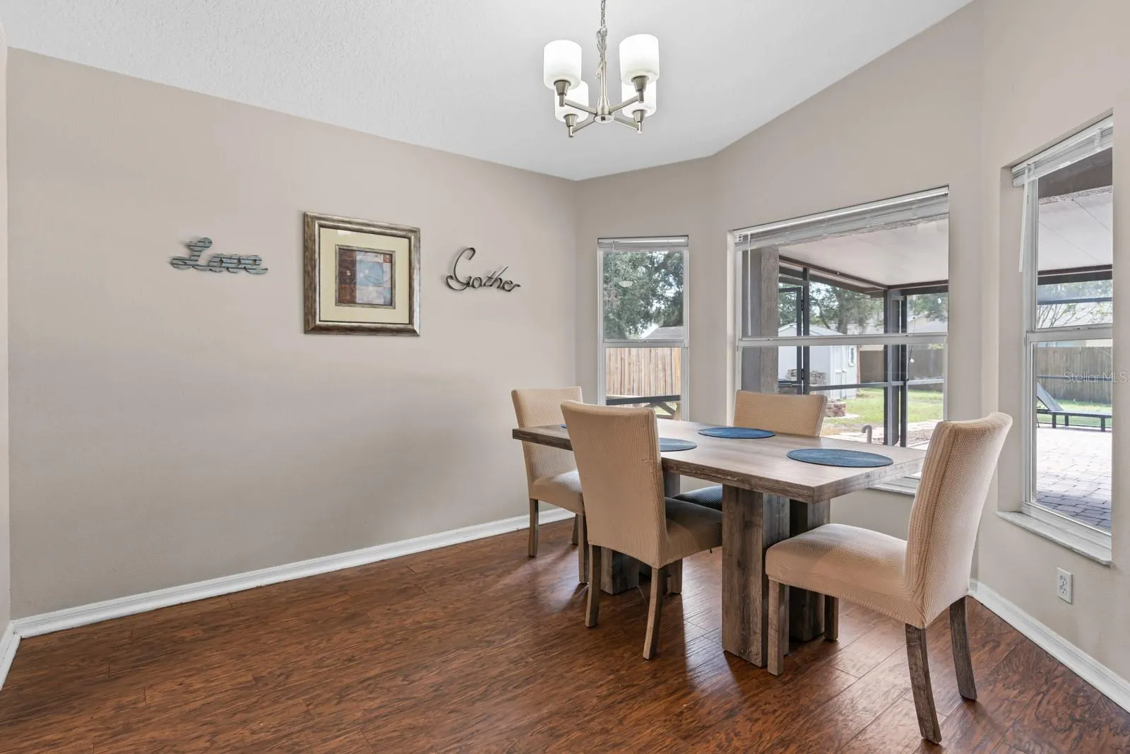 4626 PRESTON WOODS DR