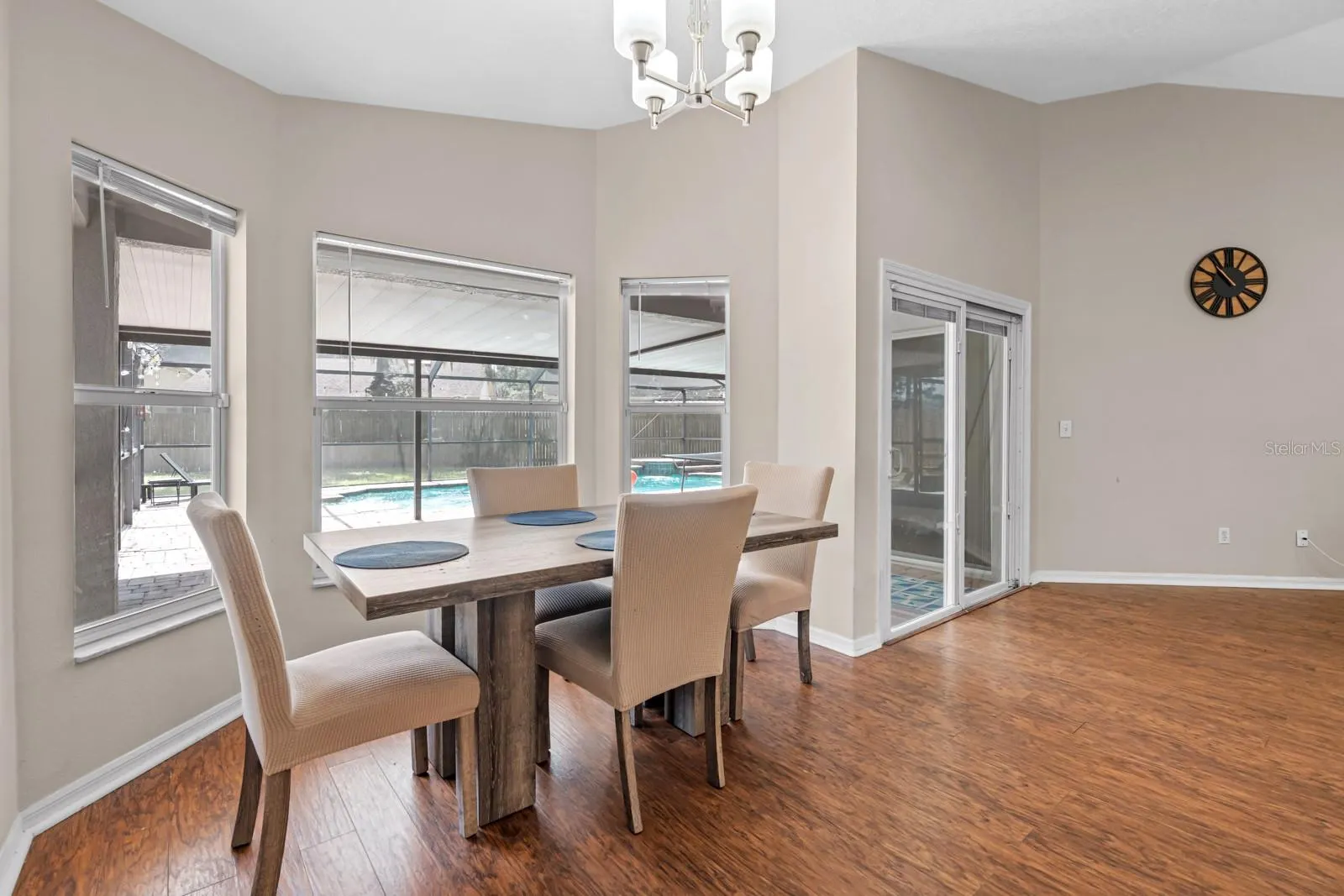 4626 PRESTON WOODS DR