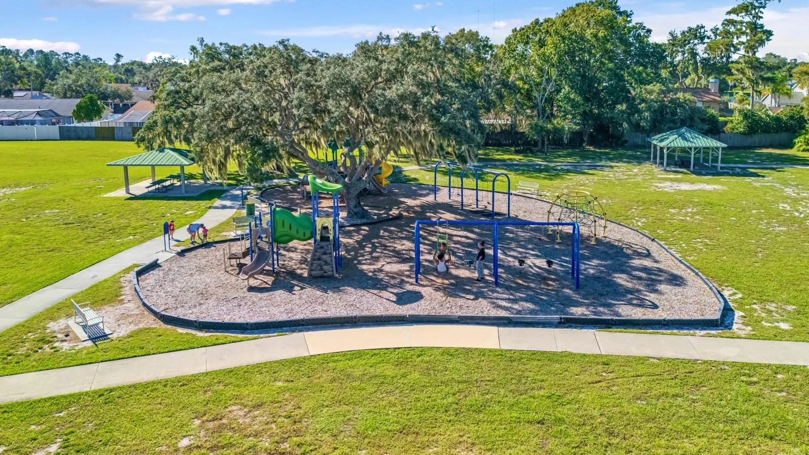4626 PRESTON WOODS DR